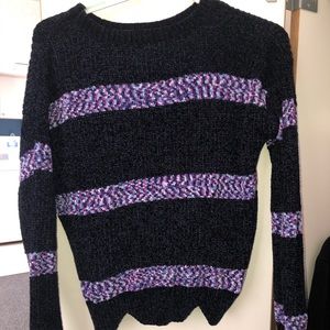 Bought from Francesca’s, very soft sweater